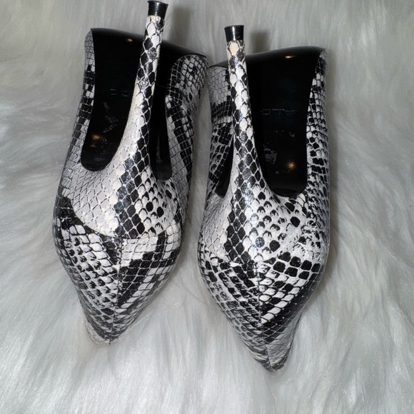 Aldo Black and White Snakeskin Heels - Picture 7 of 9